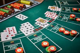Mobile phone showing kawanpaito login Hot Pot market selection and odds updates